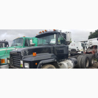 Highest Grade RD MACK Tokunbo Ten Tyres Head Truck Superb