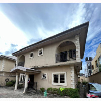 2bdrm Duplex in Lekki Phase 1 for rent
