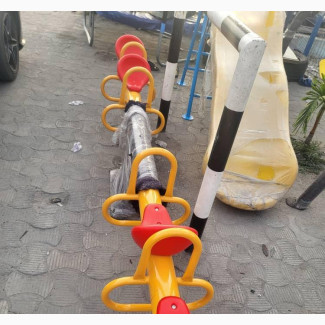 Four Seaters Seesaw