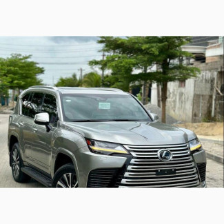 New Lexus LX 2022 Silver