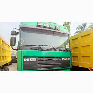 Foreign Used DAF 95XF Truck Head