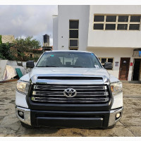 Toyota Tundra 2014 White