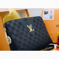 Original LOUIS VUITTON Clutches Bags Available in Store