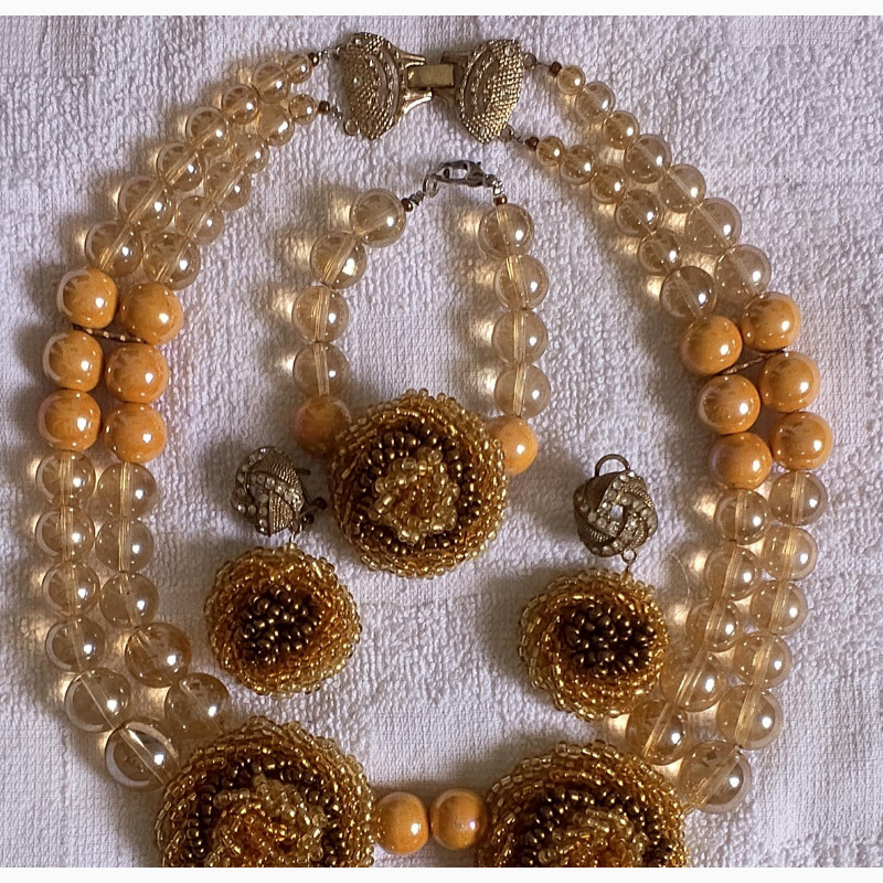 Фото 1/1. Beaded Necklace