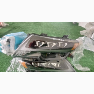 Venza Three Torch Headlight Set