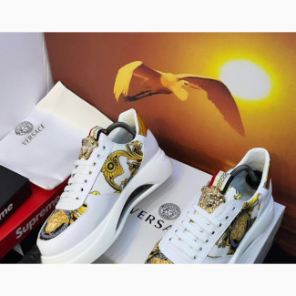 2023 Versace Medusa Gold Lùxury Sneakers Big Sole “. Mad