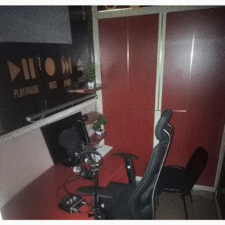 Very Classic Portable Office Space
