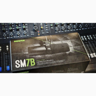 Shure SM7B Vocal Dynamic Microphone