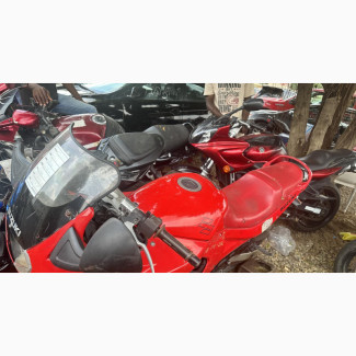 Suzuki GSX 1989 Red