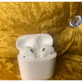 Clean Used Airpods 2