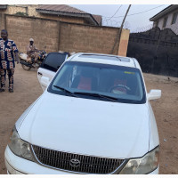 Toyota Avalon 2001 White