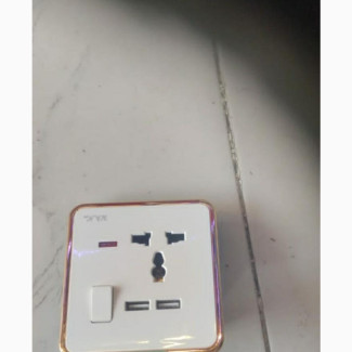 High Quality UK Soft Touch 13s Single Socket With USB