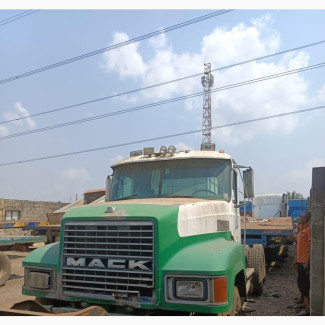 Mack Truck