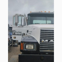 Mack CH600