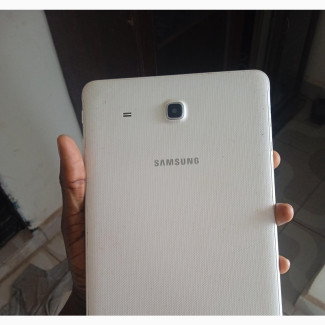 Samsung Galaxy Tab E 8.0 16 GB White