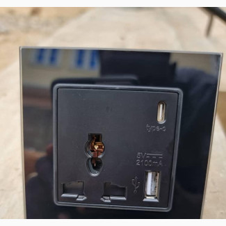 Non-Smart 13A Universal Wall Socket With USB and Type C