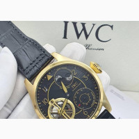 IWC Schaffhausen Men#039;s Leather Strap Wristwatch - Brand New