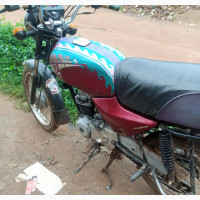 Bajaj Boxer 2018 Red - Buy and Drive
