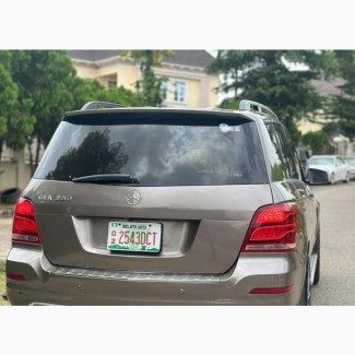 Mercedes-Benz GLK-Class 350 4MATIC 2013 Brown