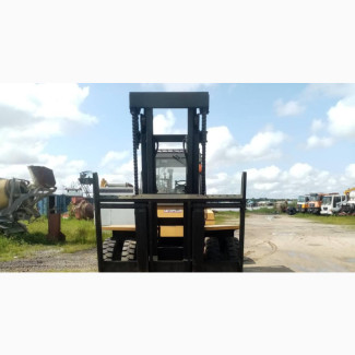 Caterpillar 15 Tons Forklift for Sale - Good Condition