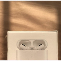 Spanking New Apple Airpods Pro in Uyo