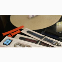 Apple Watch Series 5 - Neatly Used with Extra Straps