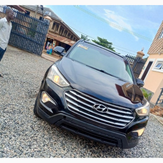 Hyundai Santa Fe 2013 Black