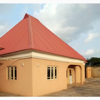 3bdrm Block of Flats in Success Area Of, Ibadan for rent