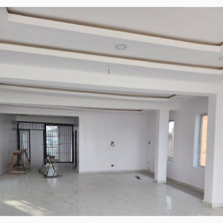 Very Big Space for Restaurant at Jericho GRA (Magazine Road)