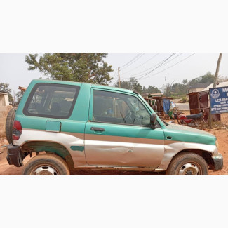 Mitsubishi Shogun 1995 Gray