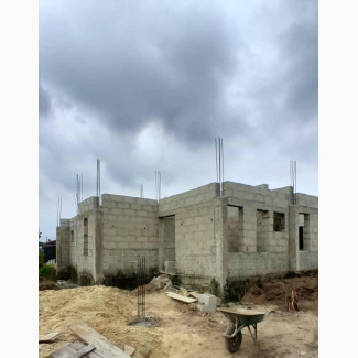 5 Bedroom Duplex With 4 Units of 2 Bedroom Flat