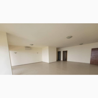 3bdrm Apartment in Banana Island for rent