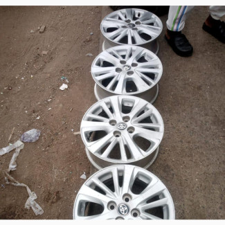 15rim Toyota Corolla 4hole