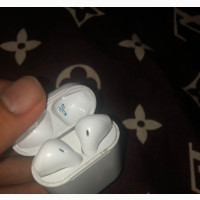 Air Pods(Bluetooth Connectivity)