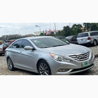 Hyundai Sonata 2011 Silver