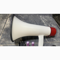 Rechargeable Handle Megaphone Bluetooth/Recording/Charger