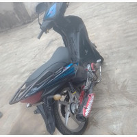 Royal Motorcycle 2015 Red