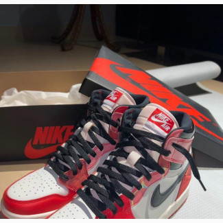 AIR JORDAN 1 High Across the Spiderverse