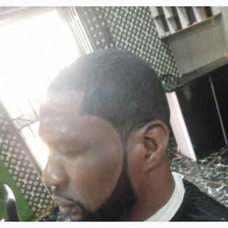 Male Hair Stylist Wanted