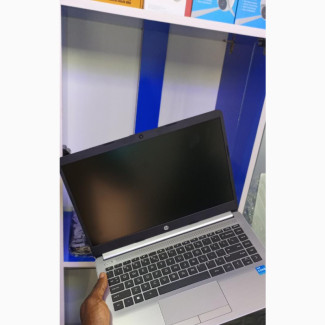 Laptop HP 240 G8 4GB Intel Core I3 SSD 1T