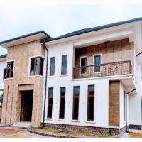 5bdrm Duplex in Ewet Housing Estate, for sale