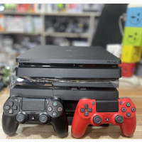 Direct UK Used PS4 Console and Pad