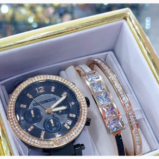 Original MICHAEL KORS Black Chain Watch Available in Store