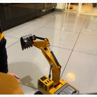 Toy Excavator With Wireless Remote Control