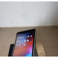 Apple iPad 5 (2022) 32 GB Silver