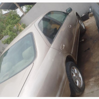 Toyota Camry 2001 Gold in Good Condition