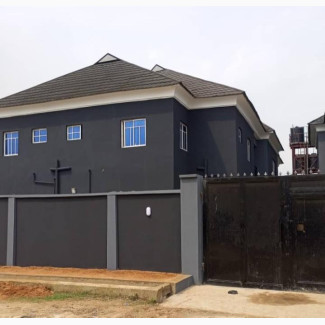 3bdrm Block of Flats in Off Ago Palace Way for rent