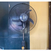 Qasa 18 Rechargeable Fan