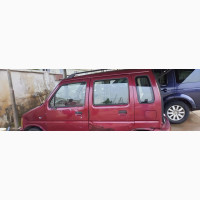 Suzuki APV Pan Vanel 1999 Red