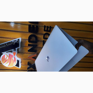 Laptop Apple MacBook Pro 2019 32GB Intel Core I7 SSD 1T